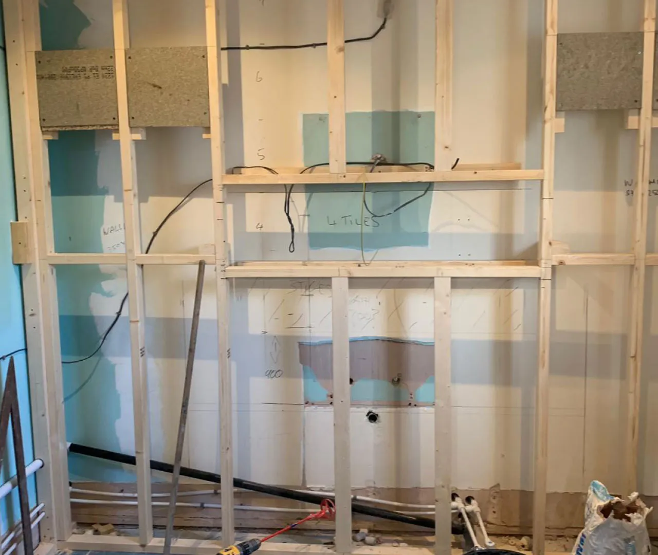 Bathroom before renovation